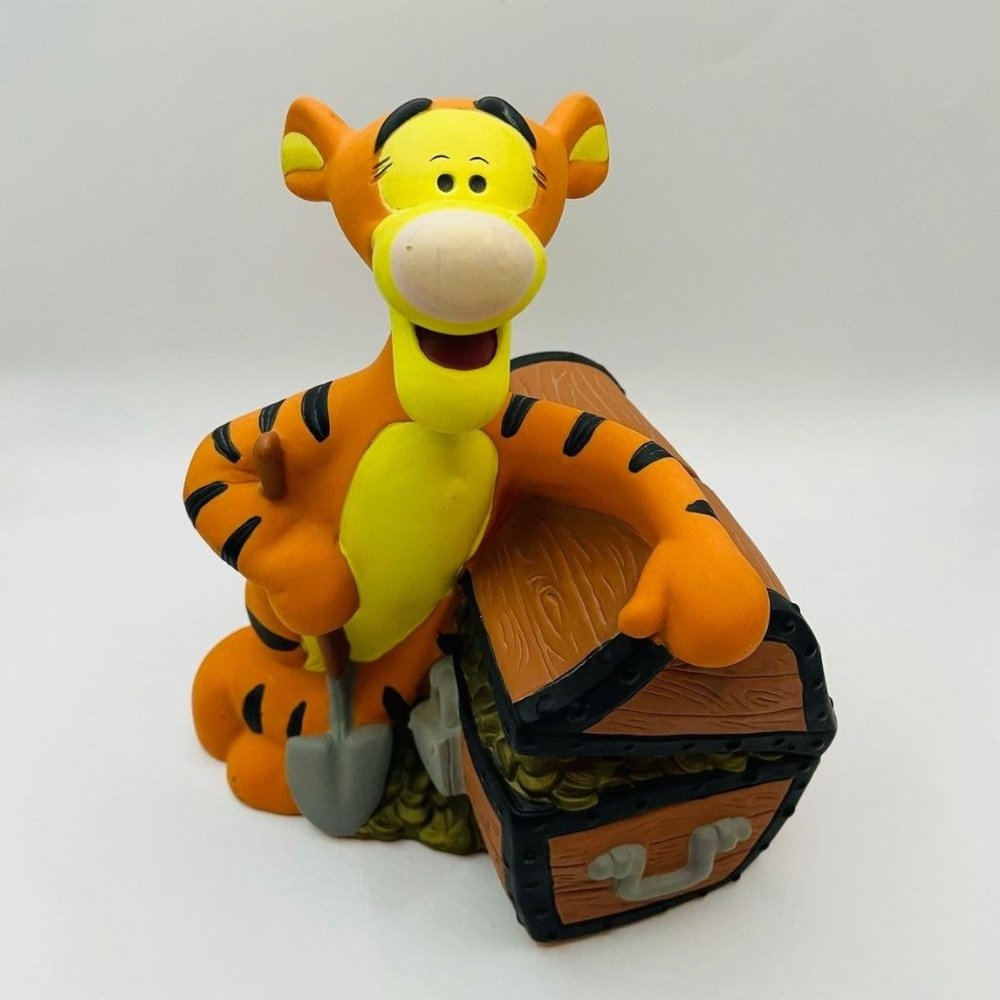 Disney Tigger Coin Piggy Bank 7" Treasure Chest